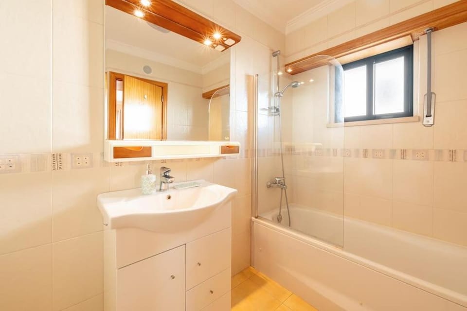 Shower, Bathroom, Bath