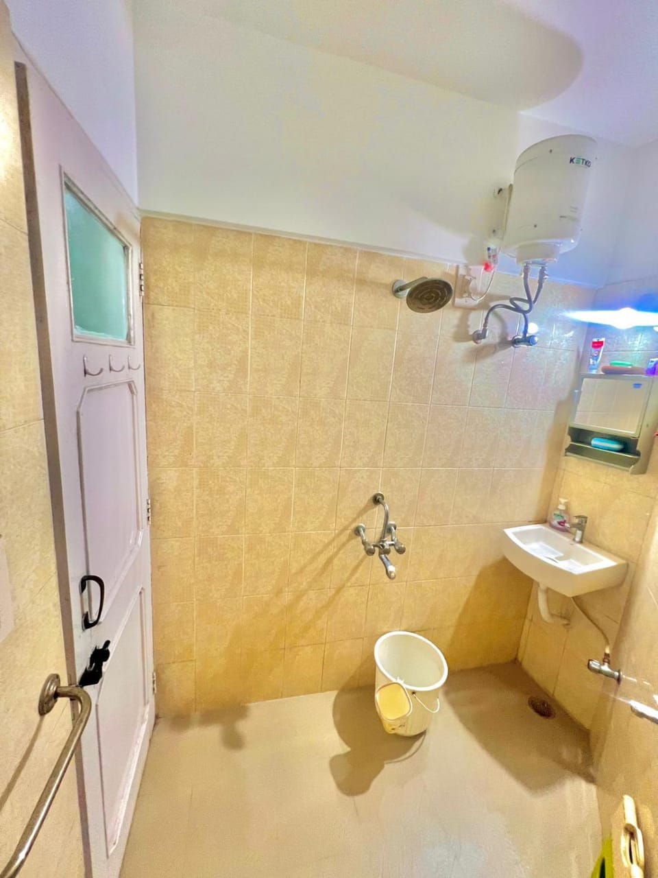 Shower, Toilet, Bathroom, bidet