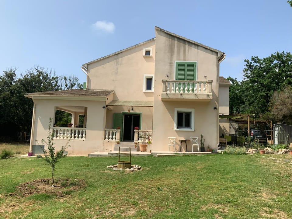 Property building, Spring, Garden