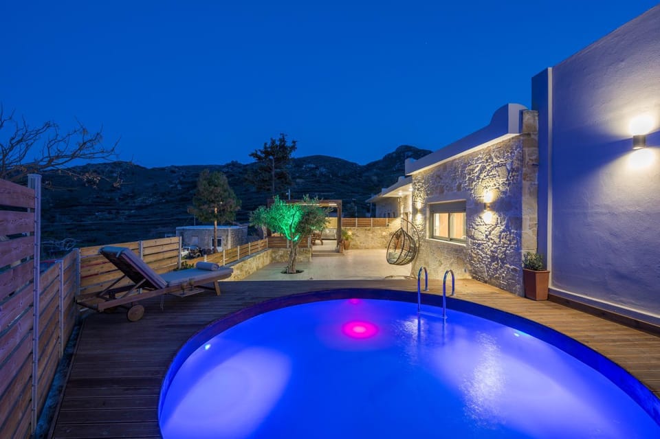 Patio, Mountain view, Pool view