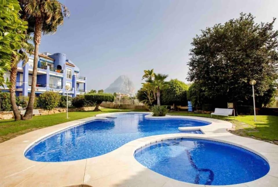 Day, Pool view, Swimming pool