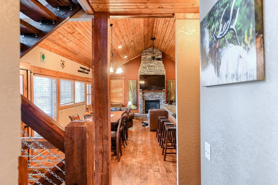 Alpine Escape House in North Lawrence