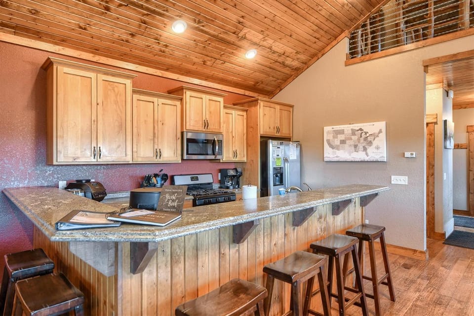 Alpine Escape House in North Lawrence