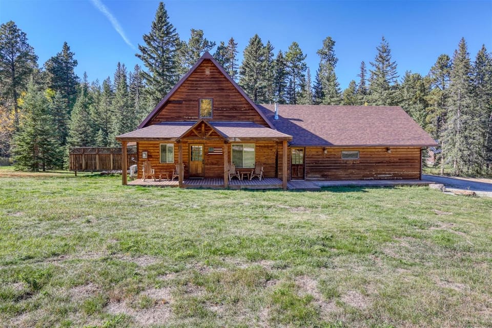 Creekside Cabin - Garage Cabin in Pennington County