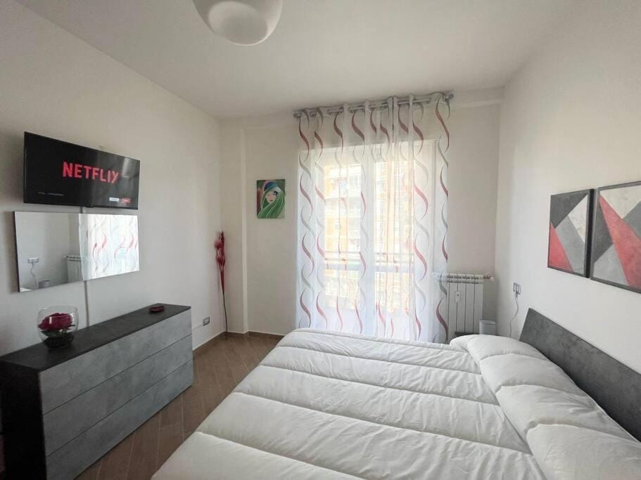 TV and multimedia, Bedroom
