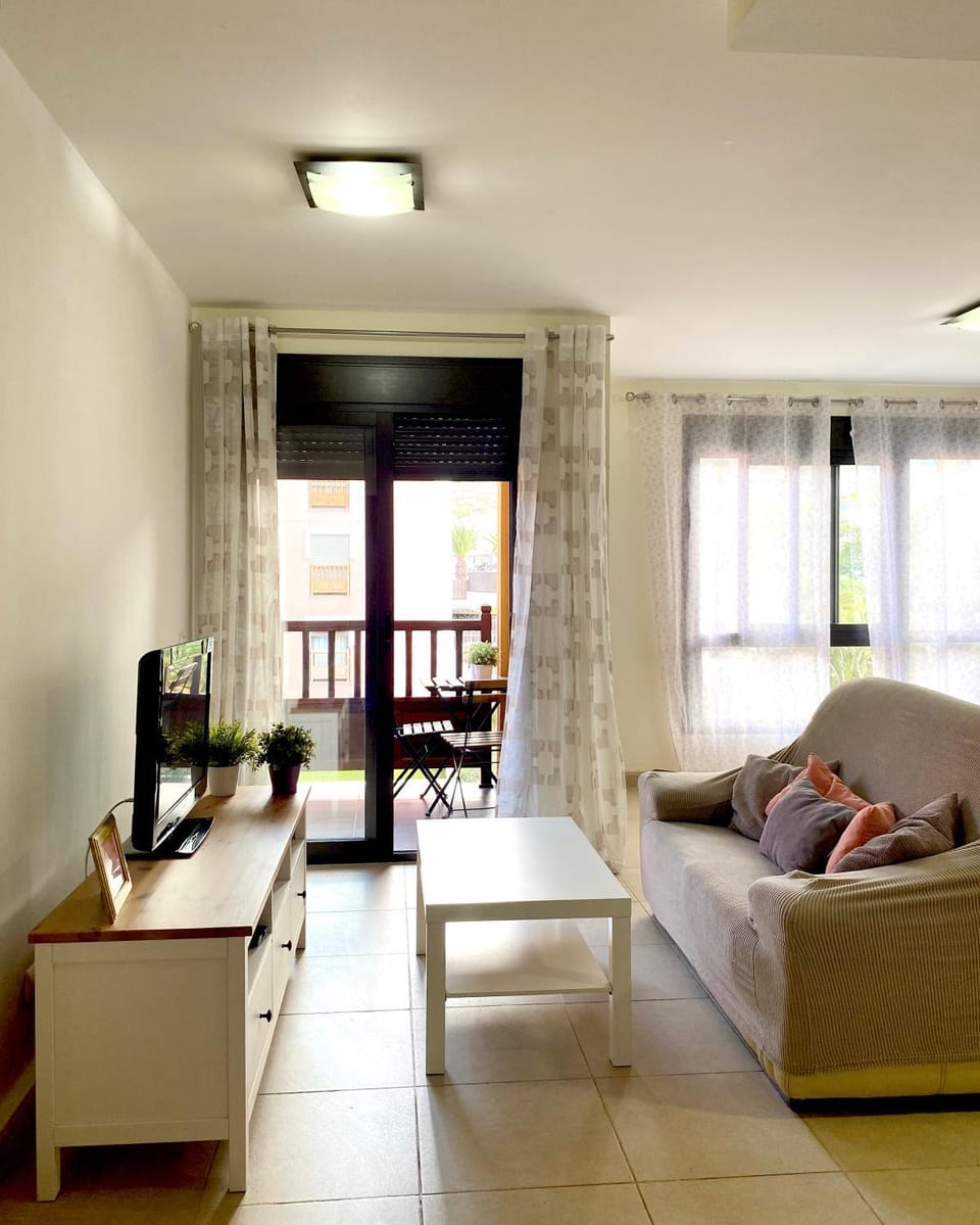 TV and multimedia, Balcony/Terrace, Living room