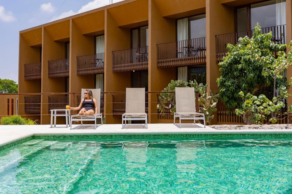 Day, View (from property/room), Balcony/Terrace, Pool view, Swimming pool, sunbed