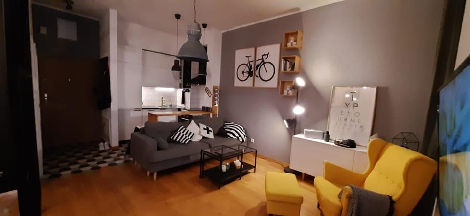 TV and multimedia, Kitchen or kitchenette, Seating area, air conditioner
