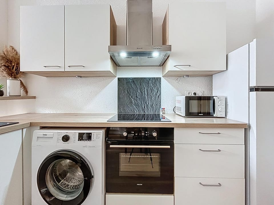 Le Cocon - Wifi - Cour privative - Proche Halles Apartment in Narbonne