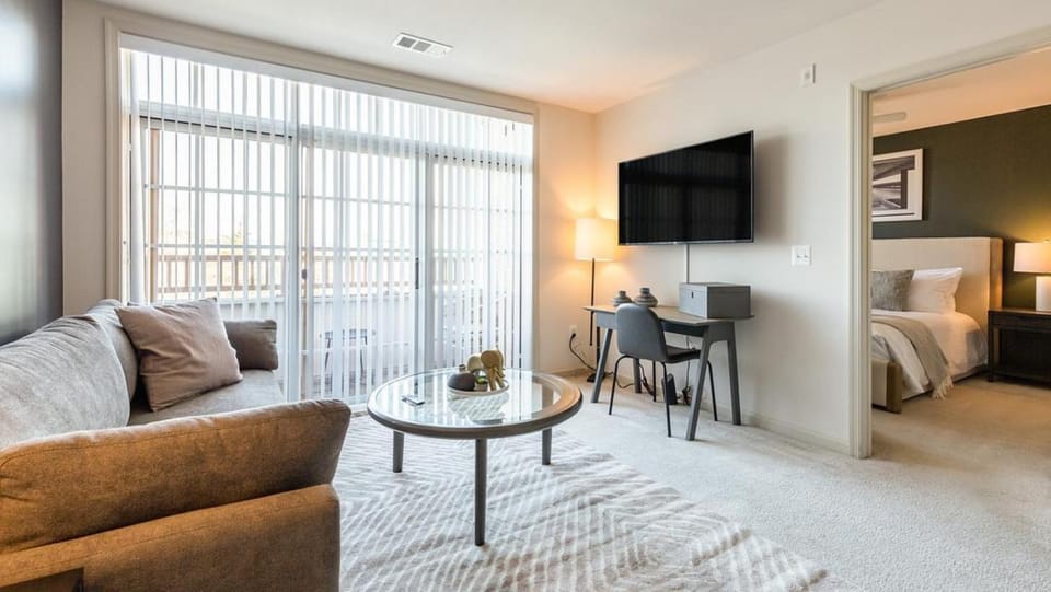 Landing - Modern Apartment with Amazing Amenities (ID4548X01) Apartment in Arlington