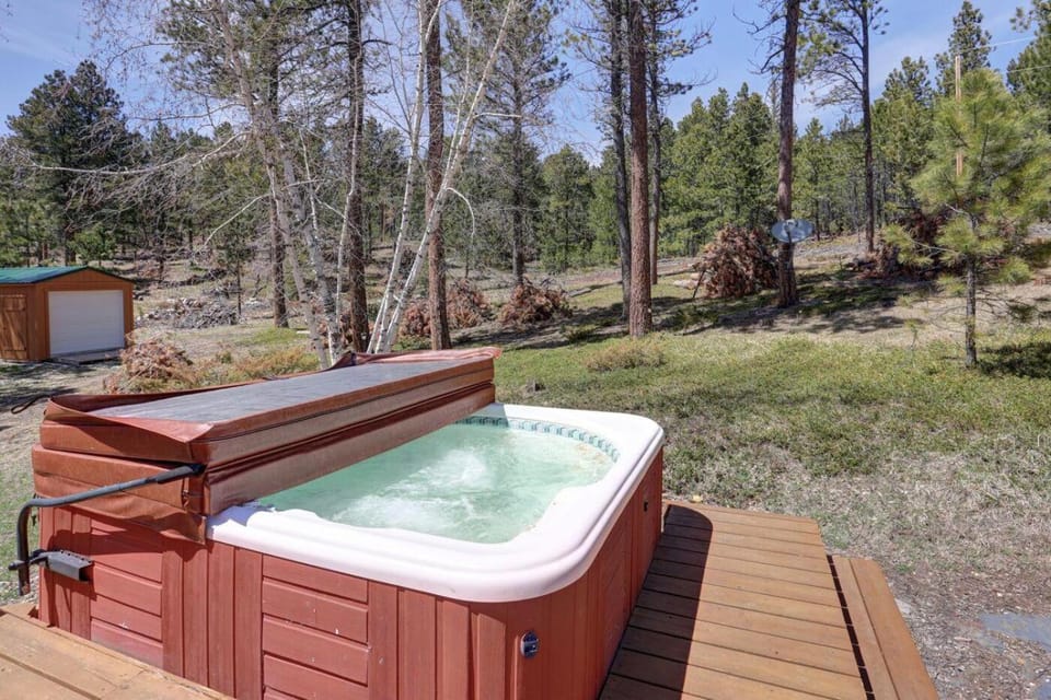 Midway Meadows - very Private! House in Pennington County