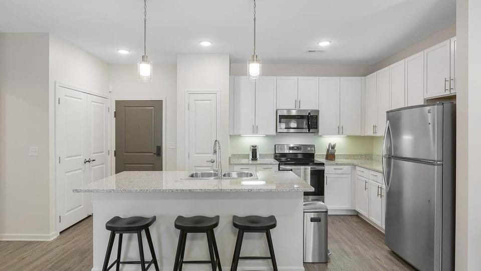 Landing - Modern Apartment with Amazing Amenities (ID8563X32) Apartment in Omaha