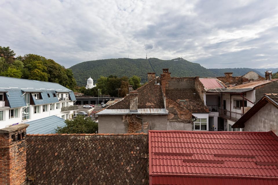 City view, Landmark view, Mountain view