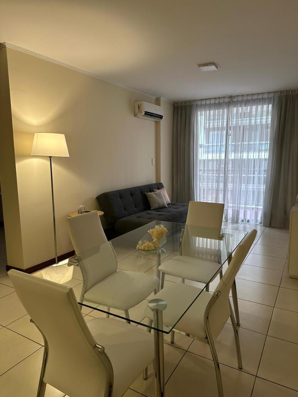 Living room, Dining area, air conditioner