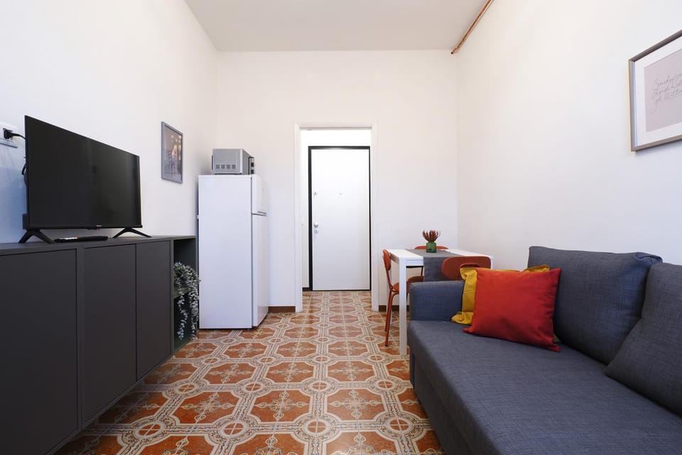 TV and multimedia, Living room, Seating area, minibar