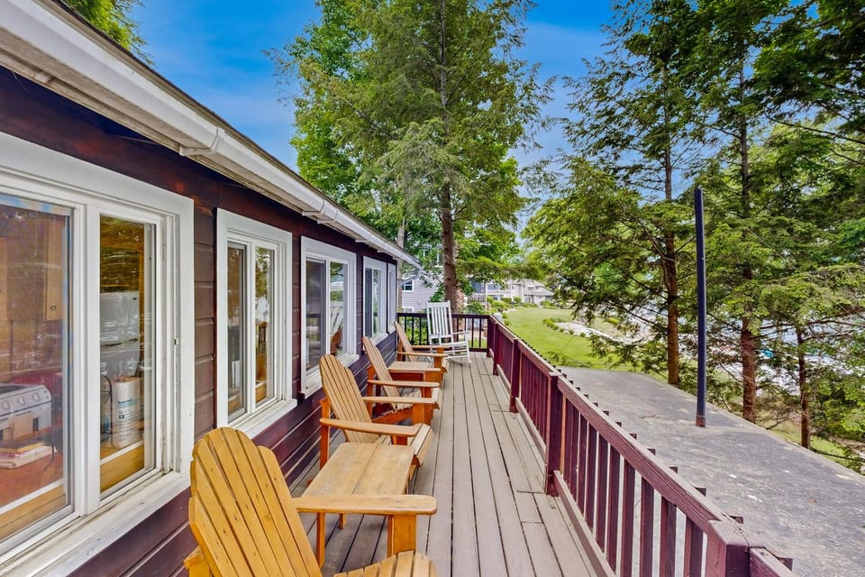 The Red Adirondack Chai, Unit 9 House in Laconia