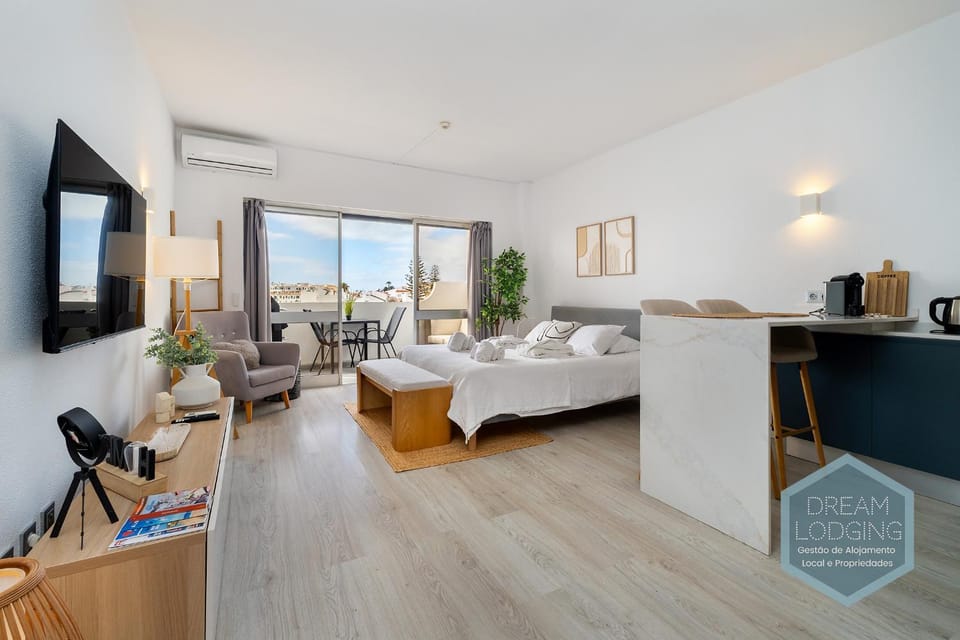 Moai - Dream Lodging Apartment in Albufeira