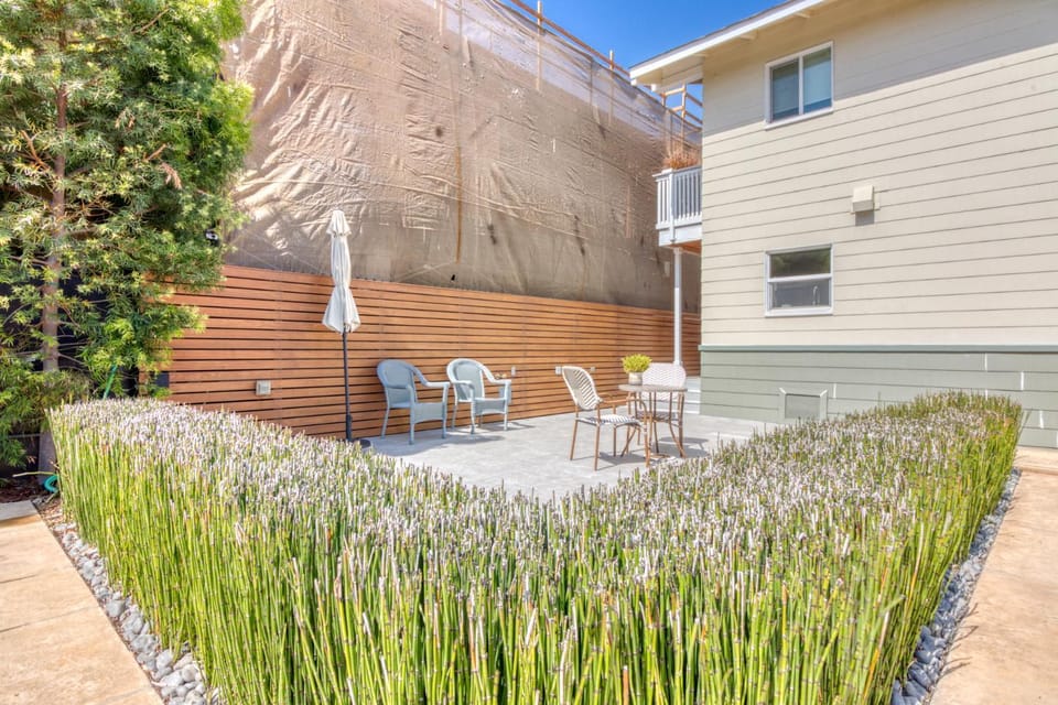 East Village Apartments Apartment in Long Beach