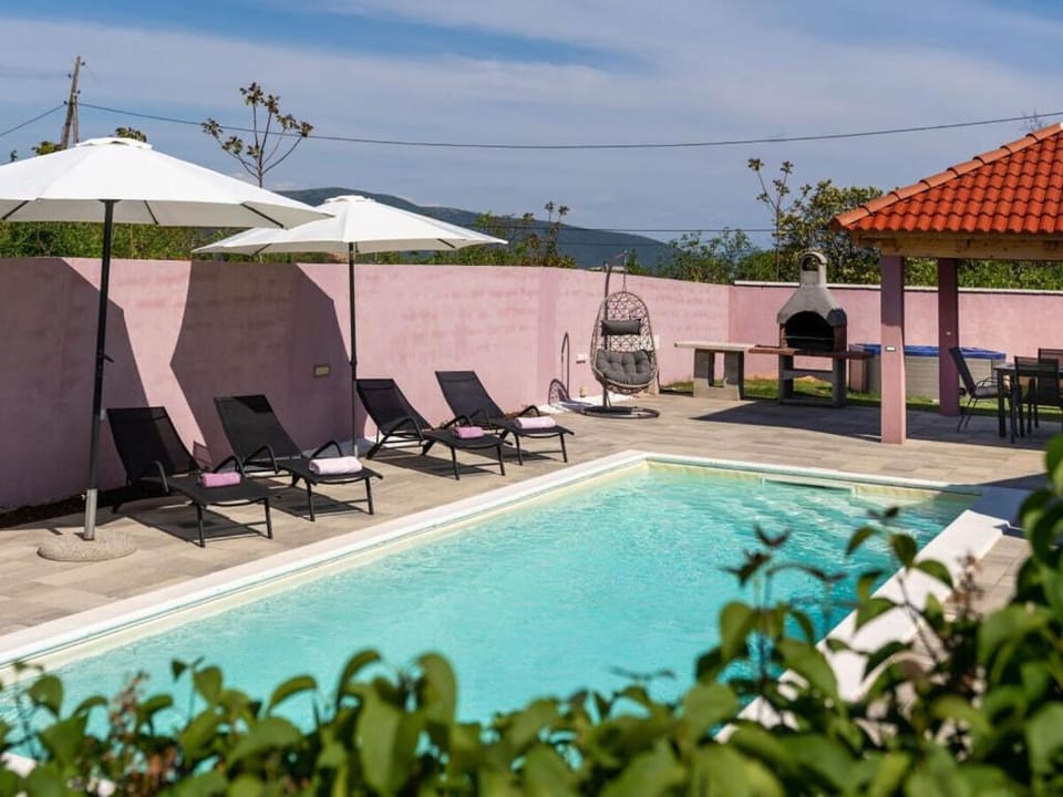 Other, Swimming pool