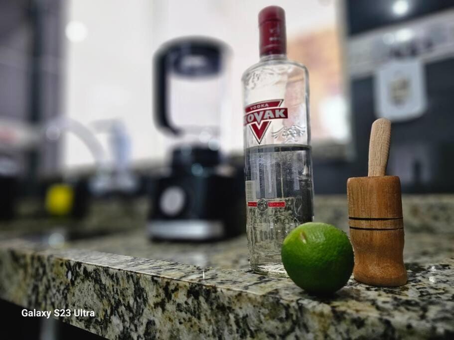 Imóvel com piscina e execelente estrutura ! House in Araruama