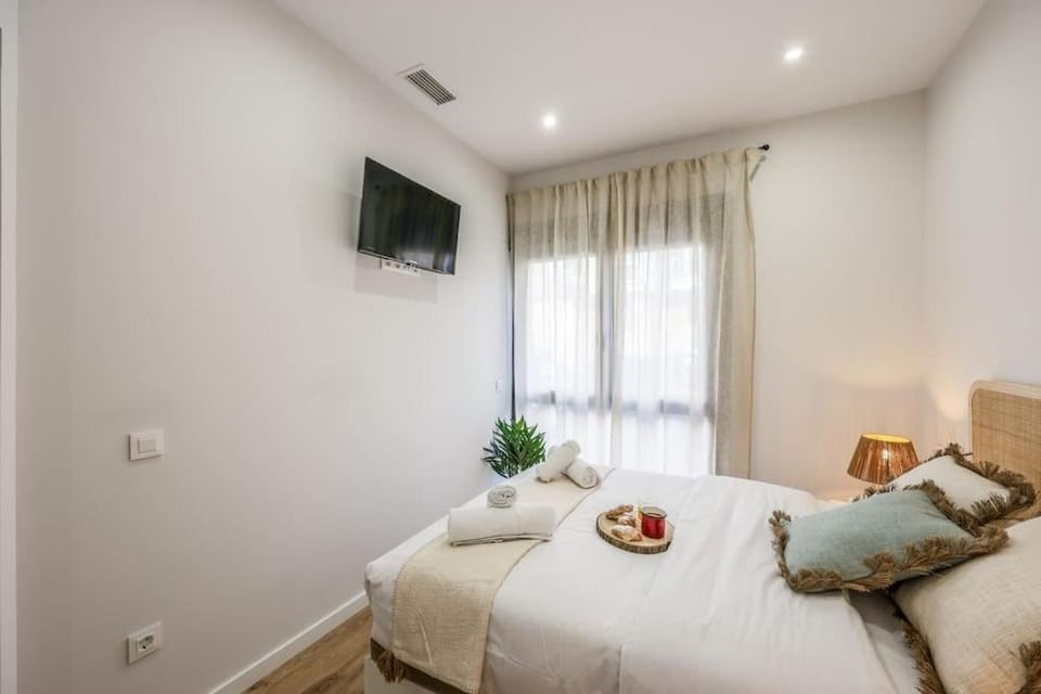 Luxe apartments Madrid Rio by RentitUP Apartment in Madrid