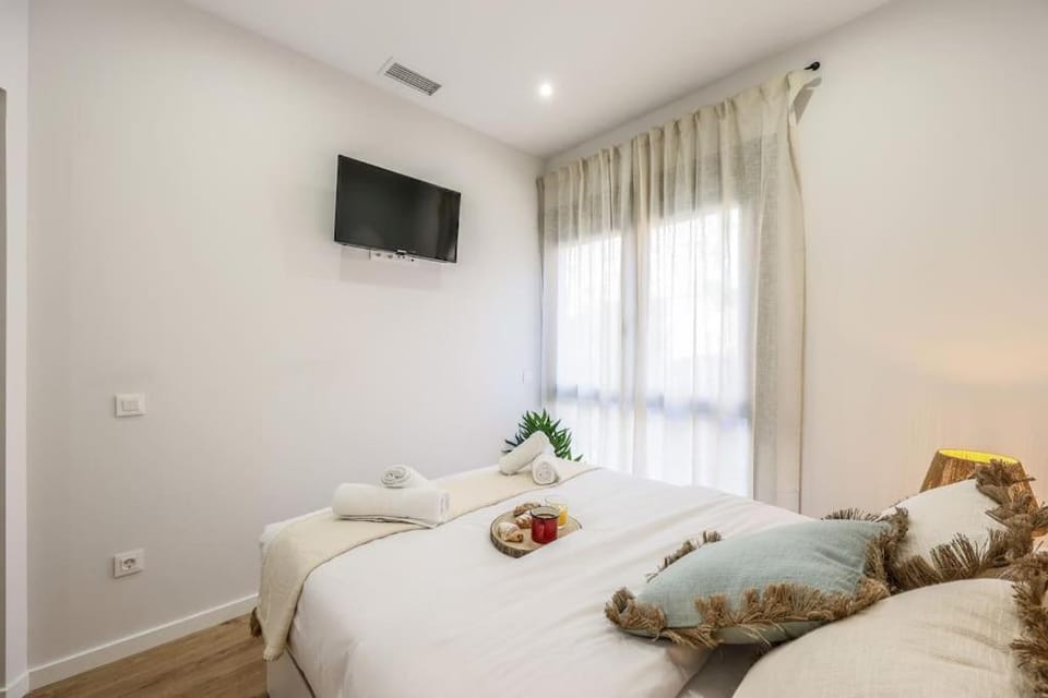 Luxe apartments Madrid Rio by RentitUP Apartment in Madrid