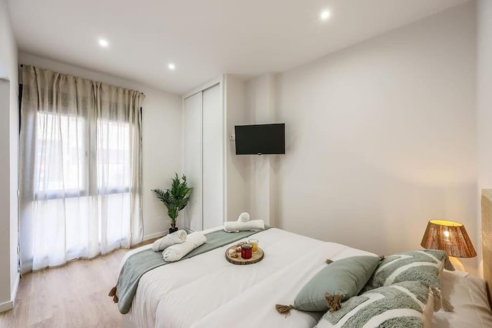 Luxe apartments Madrid Rio by RentitUP Apartment in Madrid