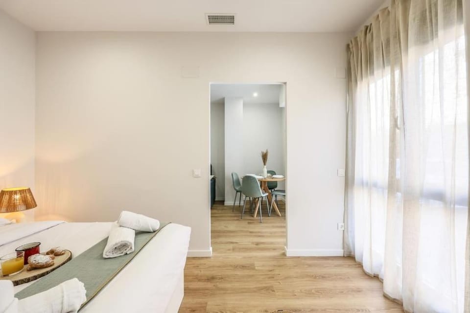 Luxe apartments Madrid Rio by RentitUP Apartment in Madrid