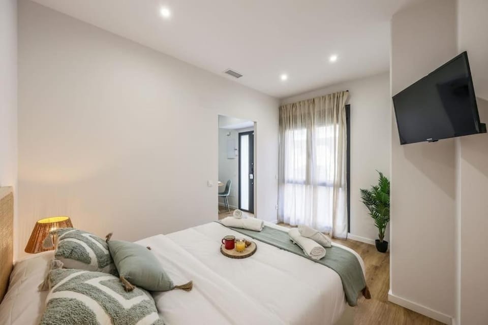 Luxe apartments Madrid Rio by RentitUP Apartment in Madrid