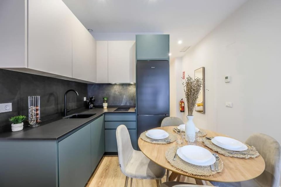 Luxe apartments Madrid Rio by RentitUP Apartment in Madrid