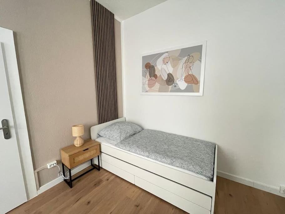 Bed, Living room, Photo of the whole room