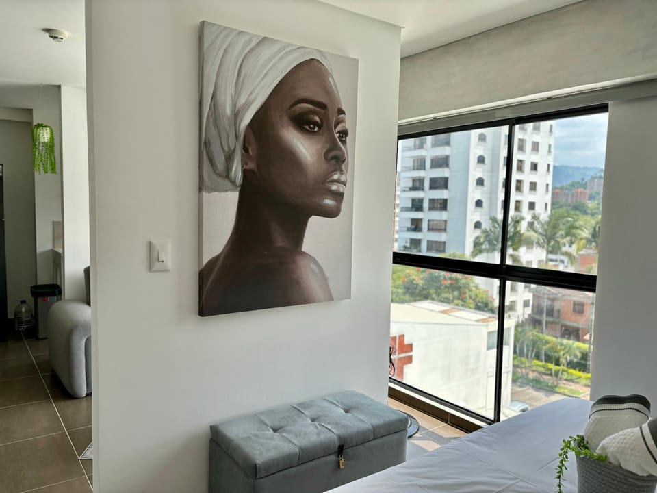 Photo of the whole room, Bedroom