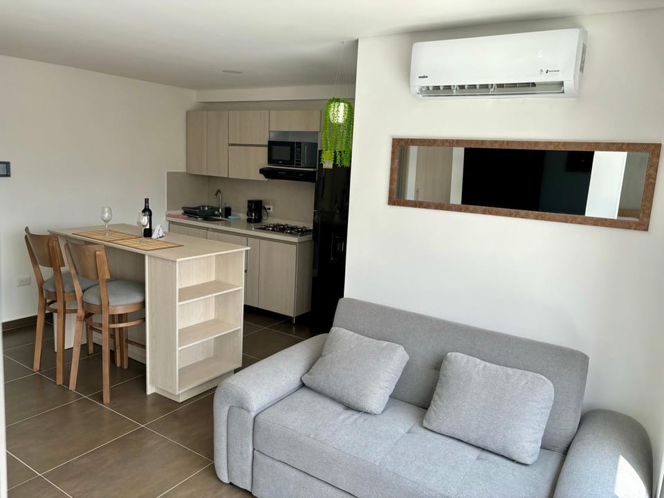 TV and multimedia, Kitchen or kitchenette, Living room, Dining area