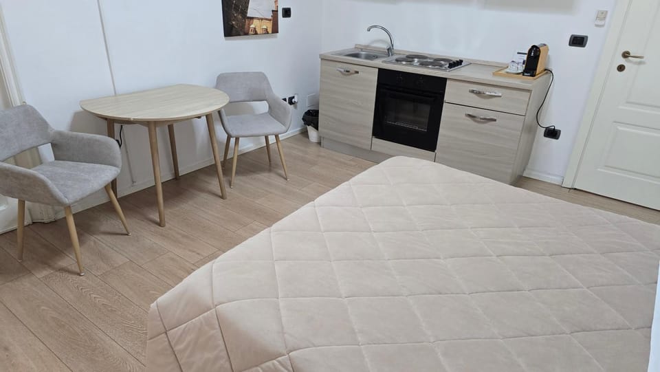 Nel Sole monolocale Apartment in Bologna