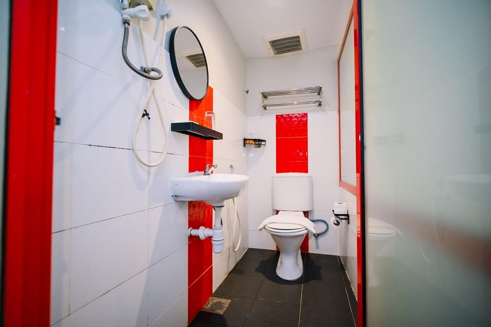 Toilet, Bathroom, bidet