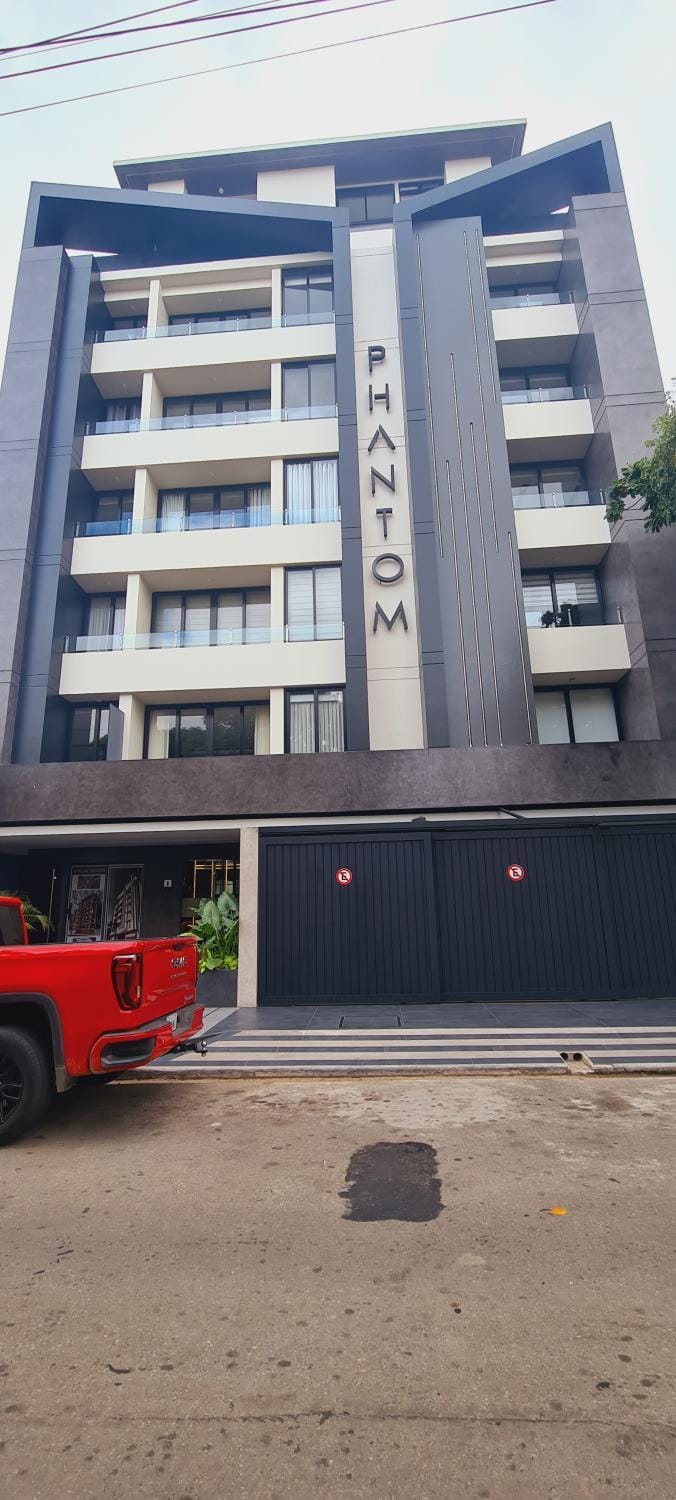 Property building, Day