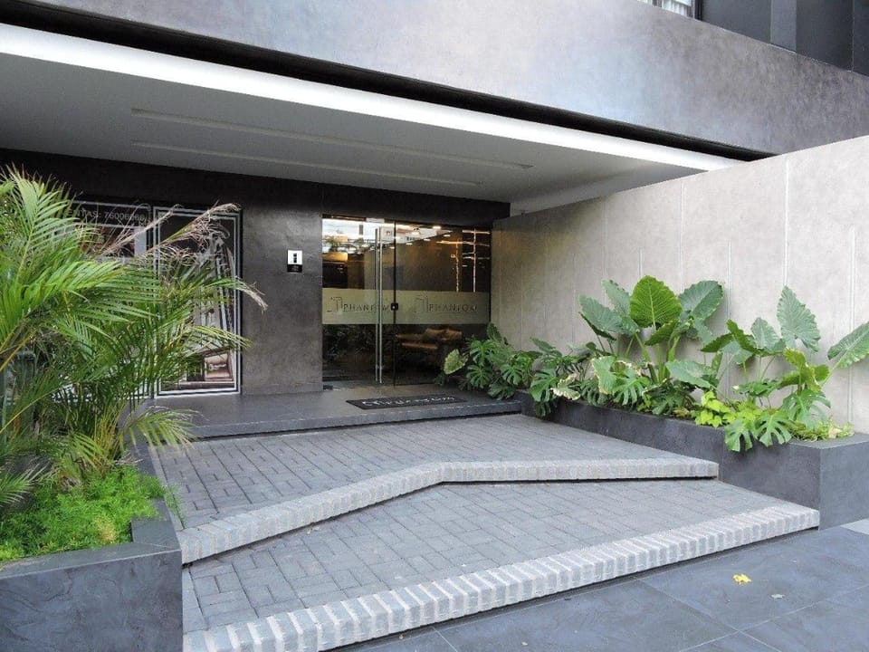 Property building, Day