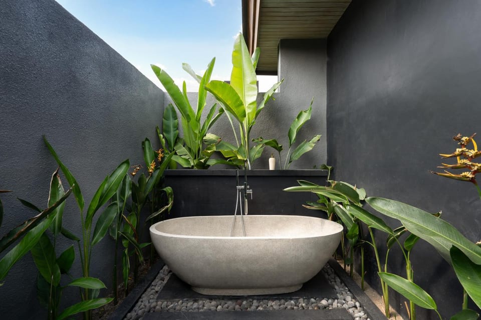Bathroom, Bath