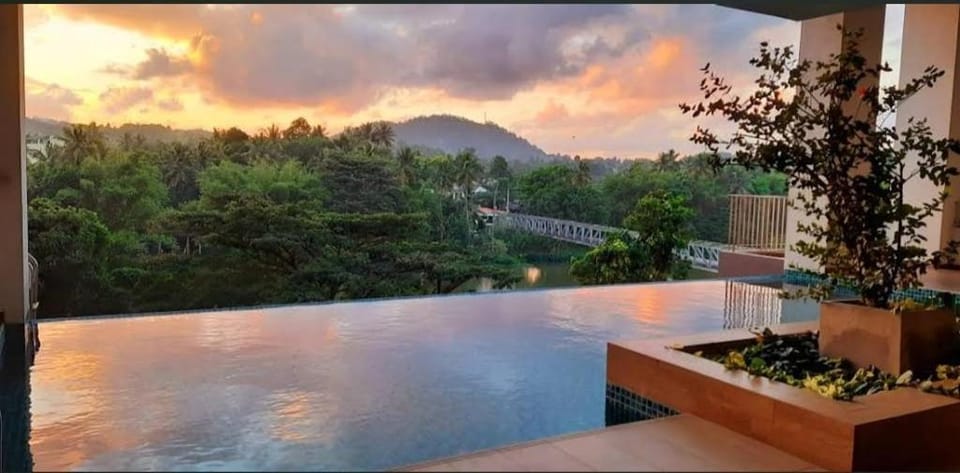 Natural landscape, View (from property/room), Mountain view, River view, Swimming pool