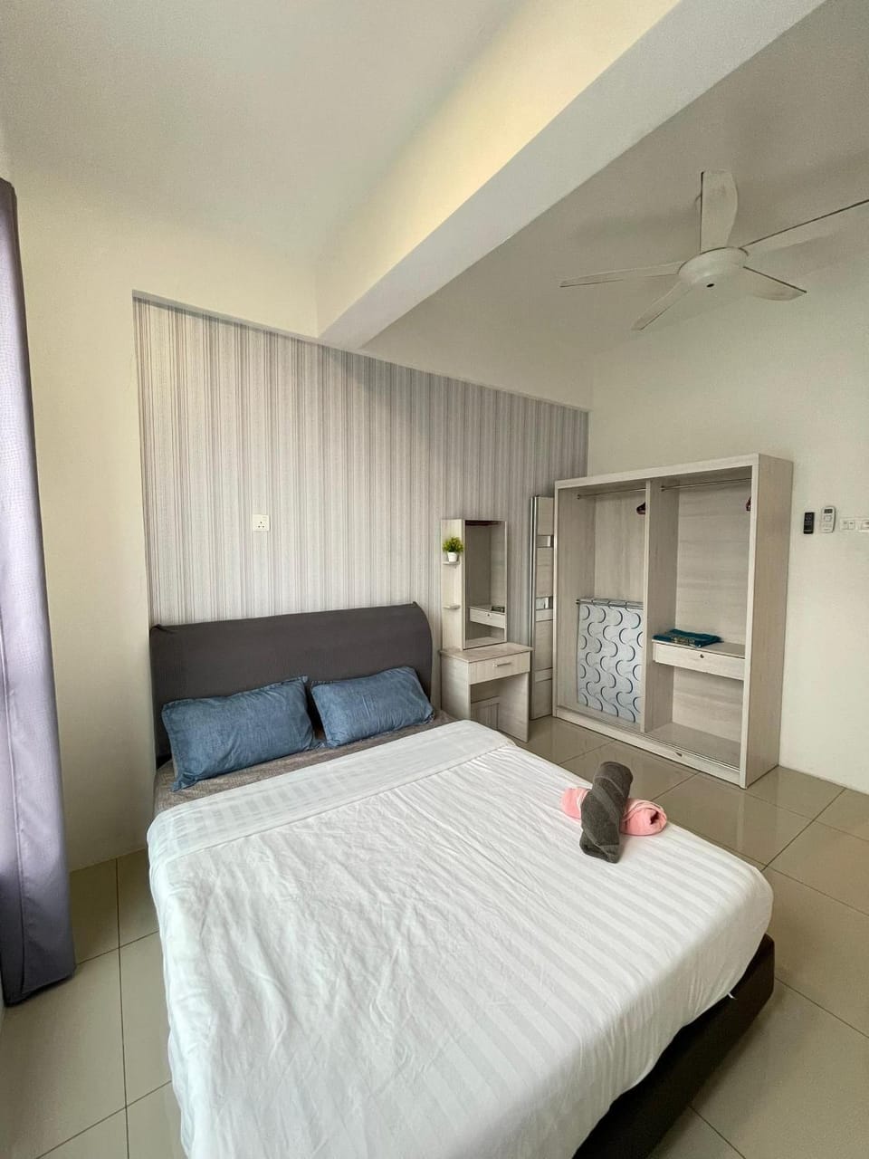 Bed, Bedroom, wardrobe