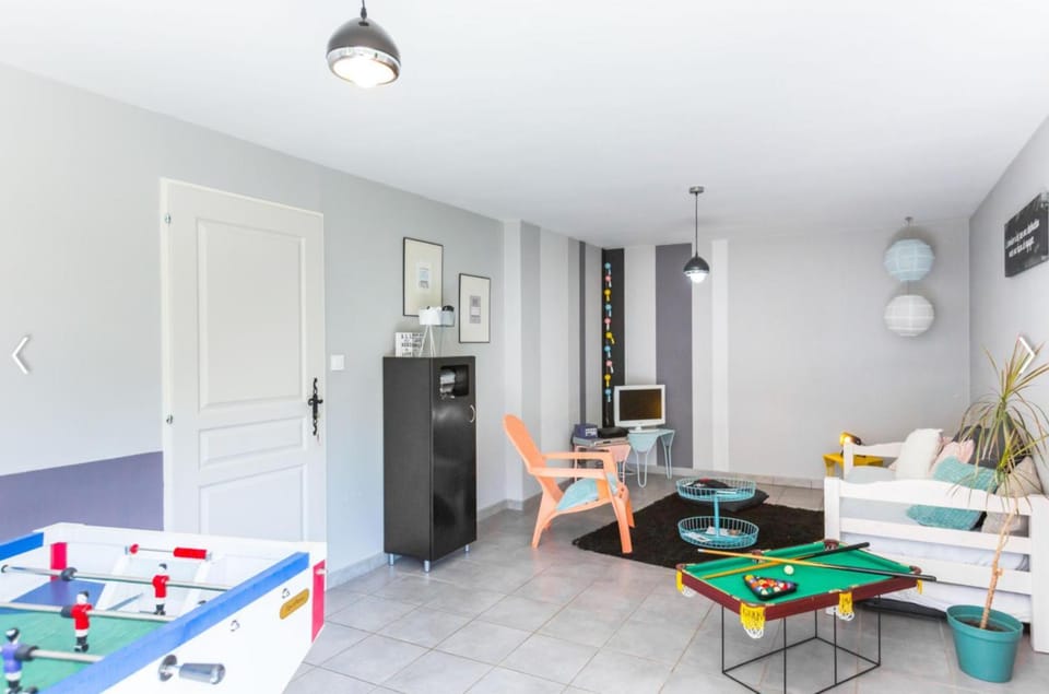 Property building, Living room