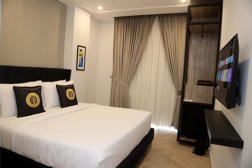 Communal lounge/ TV room, Bed, TV and multimedia, Photo of the whole room, Evening entertainment, Bedroom