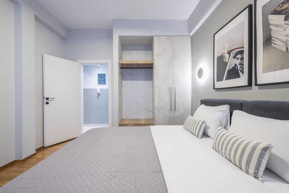 A Place 4U Spacious 2 BR Apt with Acropolis View Apartment in Athens