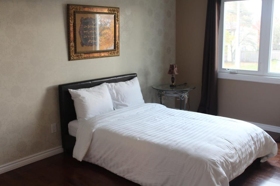 Day, Photo of the whole room