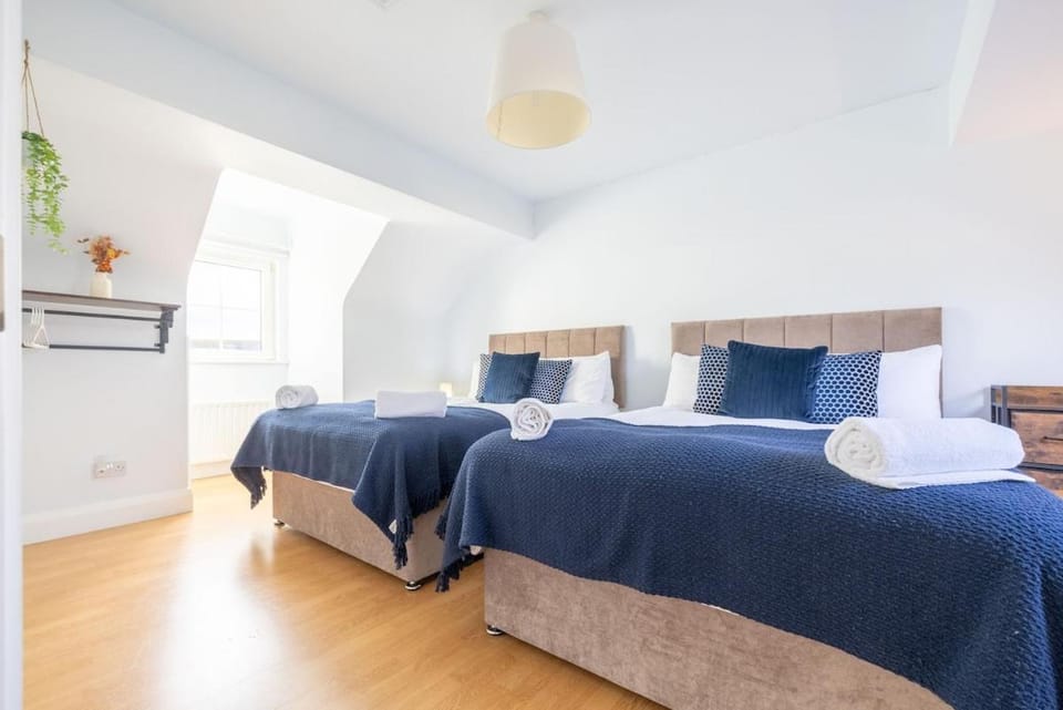 3 Bedroom House Near Beach By Travel Lets Holiday Rentals Donegal With Private Garden House in County Donegal
