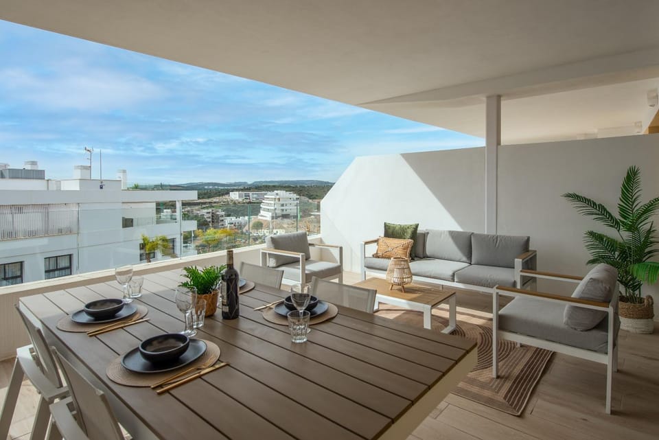 Casa Bahía Bliss at ONE80 suites, Estepona Apartment in Costa del Sol