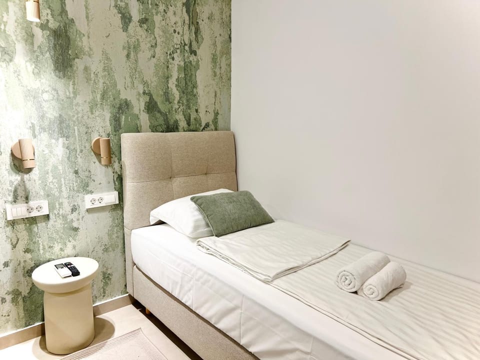 Flowers Premium Apartments & Rooms Bed and Breakfast in City of Zagreb
