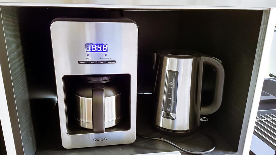 Coffee/tea facilities