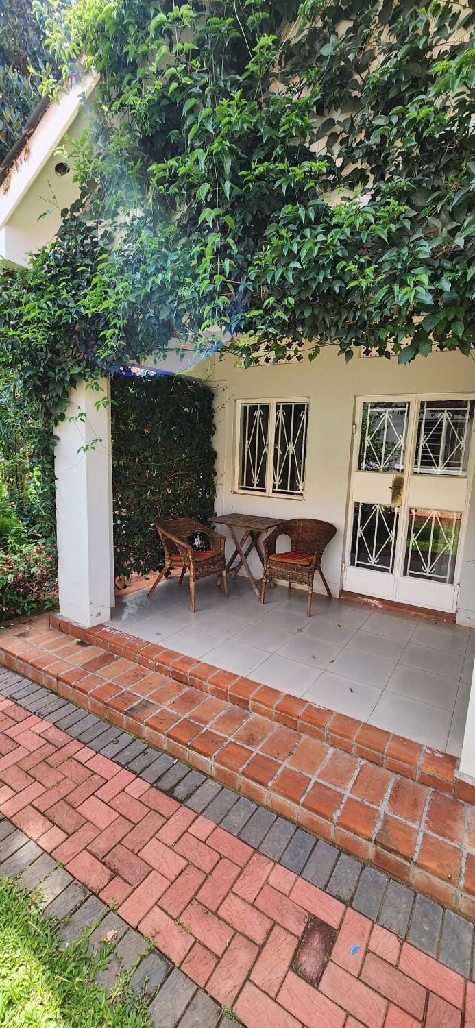 Patio, Garden view