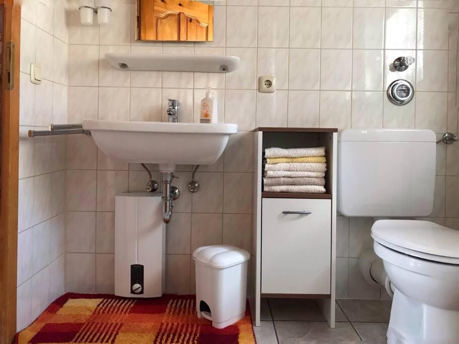 Geräumige FEWO für bis zu 6 Personen m. Ausblick! Apartment in North Rhine-Westphalia